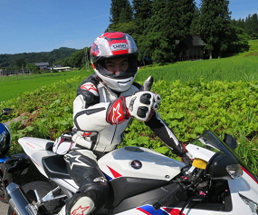 栄輪堂 早朝のスポーツツーリング